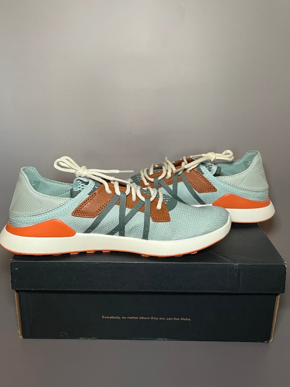OluKai Manele Men’s Golfing Shoes